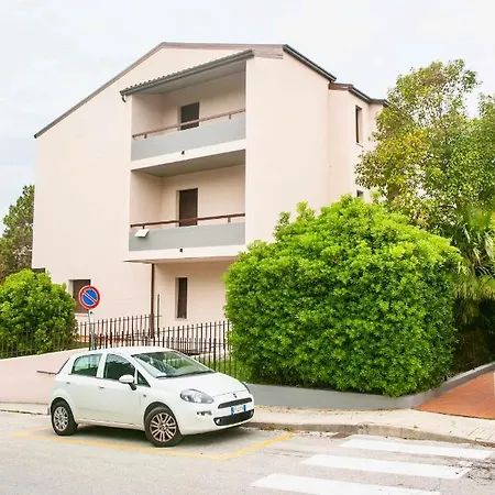 S75 - Sirolo, Bilocale Con Giardino In Centro Apartman Sirolo